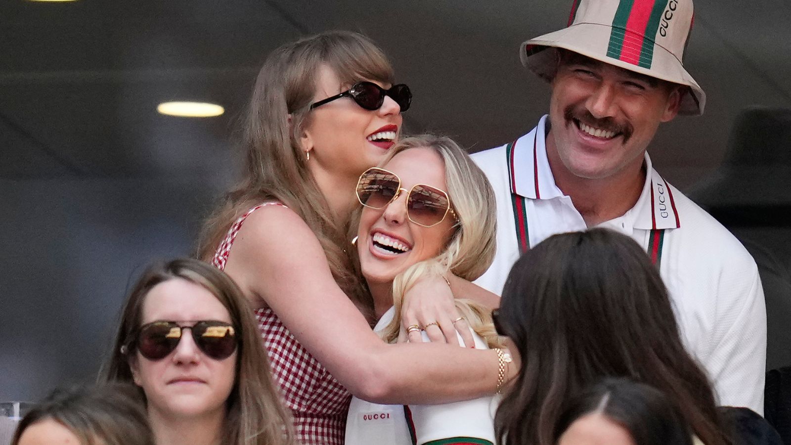 Taylor Swift and Brittany Mahomes